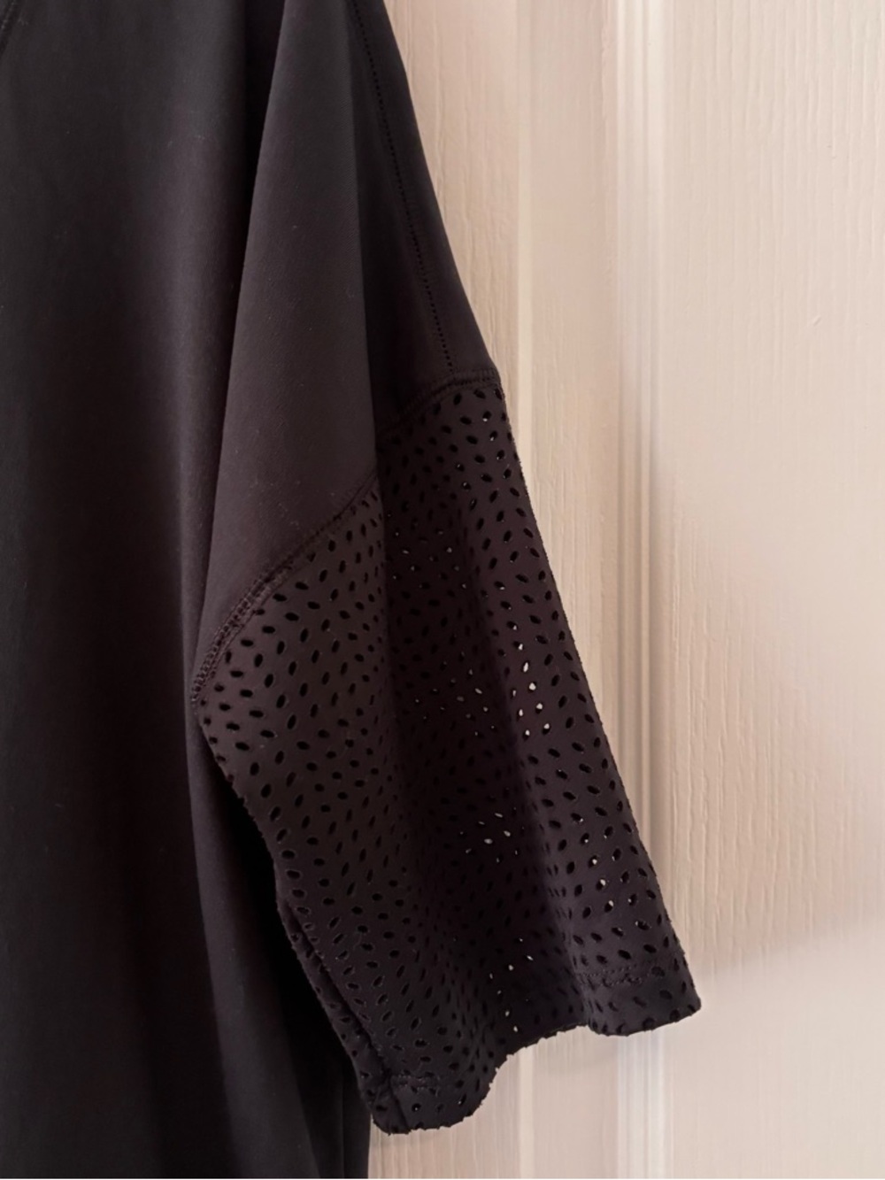 CALIA by Carrie Underwood Limited Edition Black Mesh Sleeve Top - Picture 2 of 6